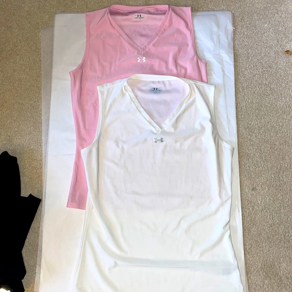 Set of Two Under Armour Tank Tops Large
